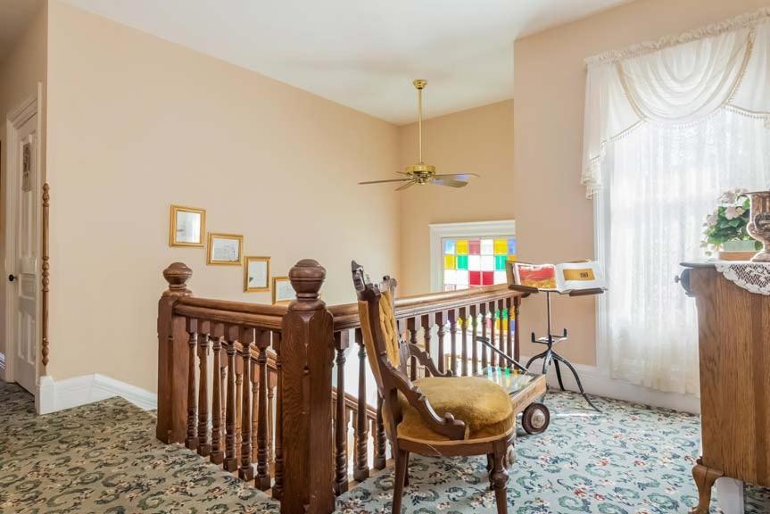 Kingsley House Bed & Breakfast - Full Home Fennville Ngoại thất bức ảnh